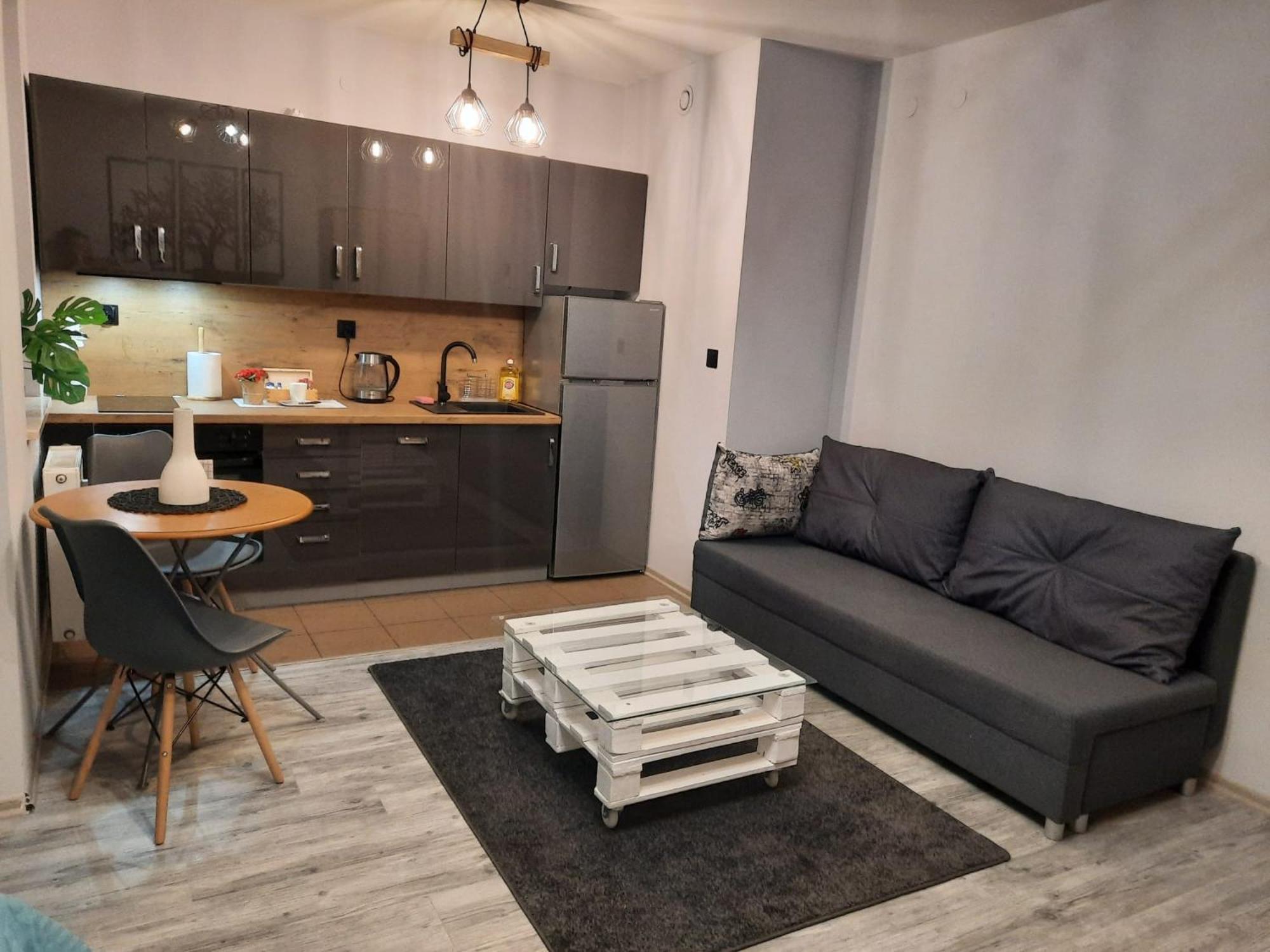 Apartamenty Trzy Wieze Varşovia Exterior foto