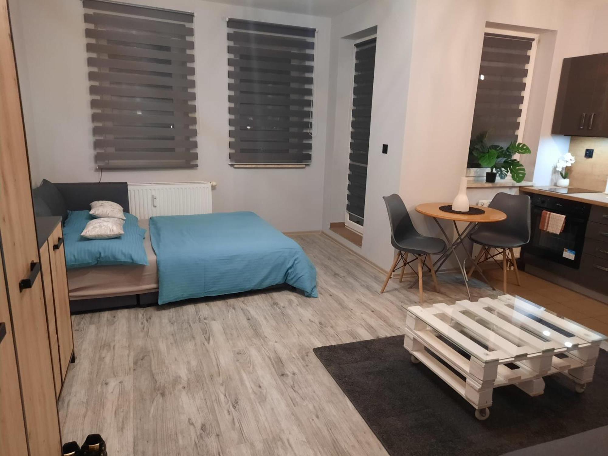 Apartamenty Trzy Wieze Varşovia Exterior foto